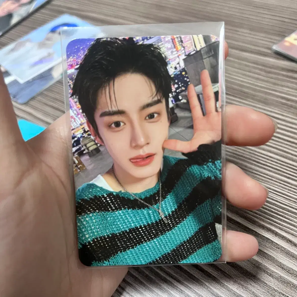 thumbnail-0